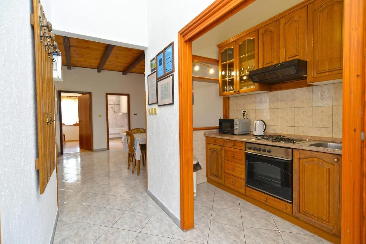 Apartments Balizerka 106 Pula